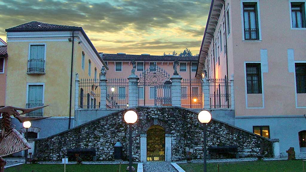 Cortile di Palazzo Festari