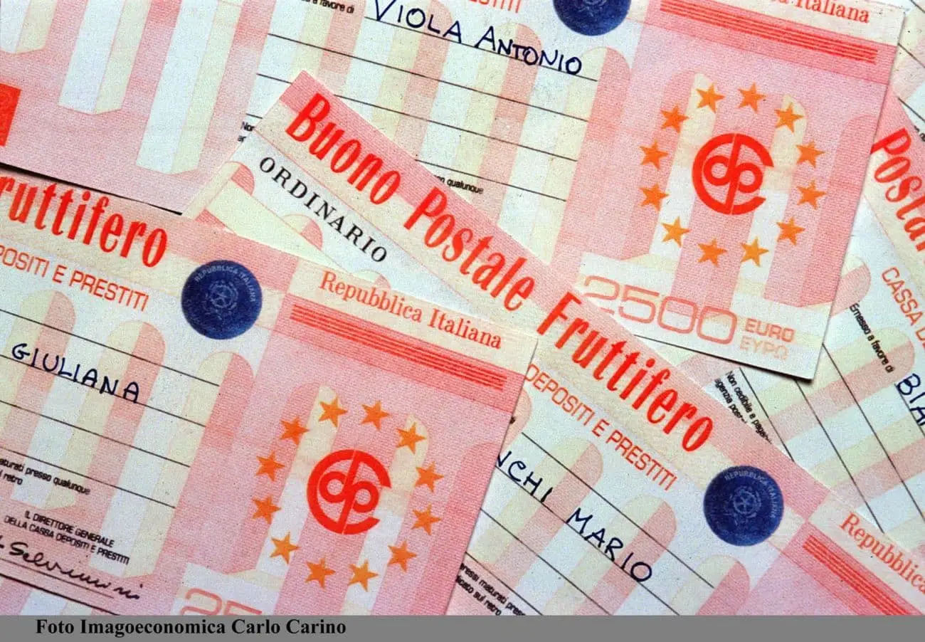 Investire 10.000 euro nei buoni fruttiferi: ecco la cifra esatta che ti restituisce la posta